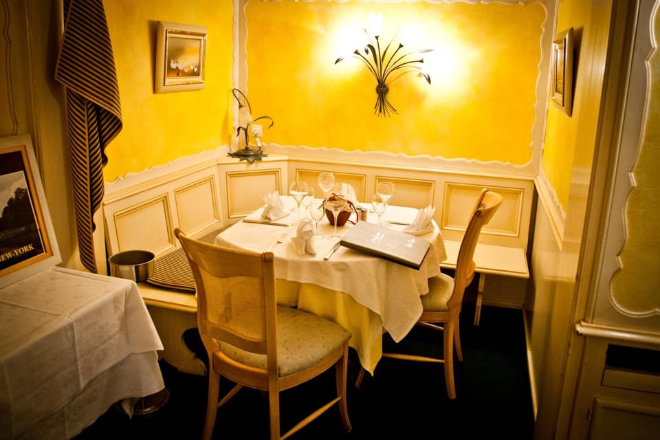 Logis Hotel Aux Comtes De Hanau Hotel in Grand Est