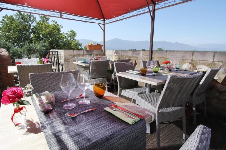 Logis Hotel Restaurant Le Cara Sol Hotel in Catalonia
