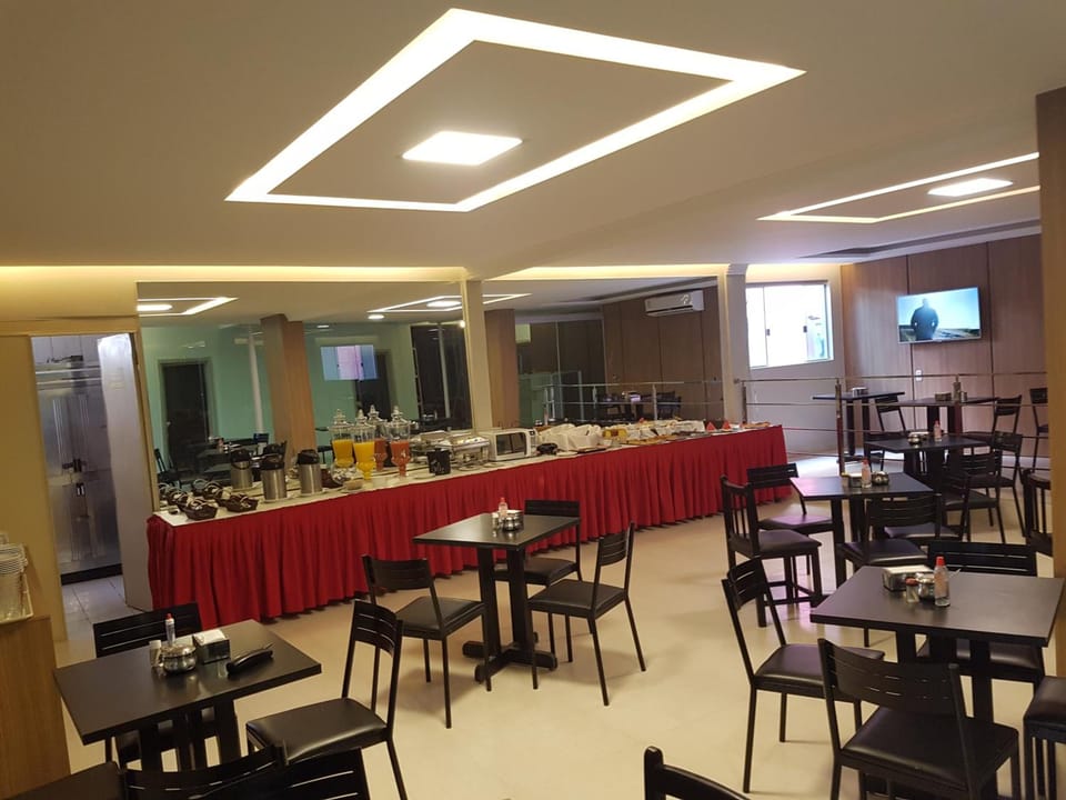 Oft Place Hotel Hotel in Goiania
