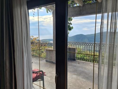 Villa Deloik Ante`s Hill House Hotel in Budva Municipality