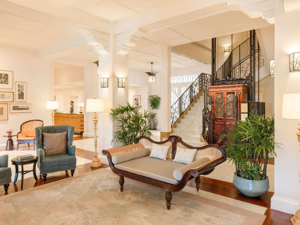 Raffles Grand Hotel d'Angkor Hotel in Krong Siem Reap