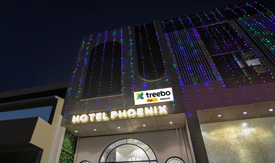 Itsy Hotels Phoenix Hotel in India