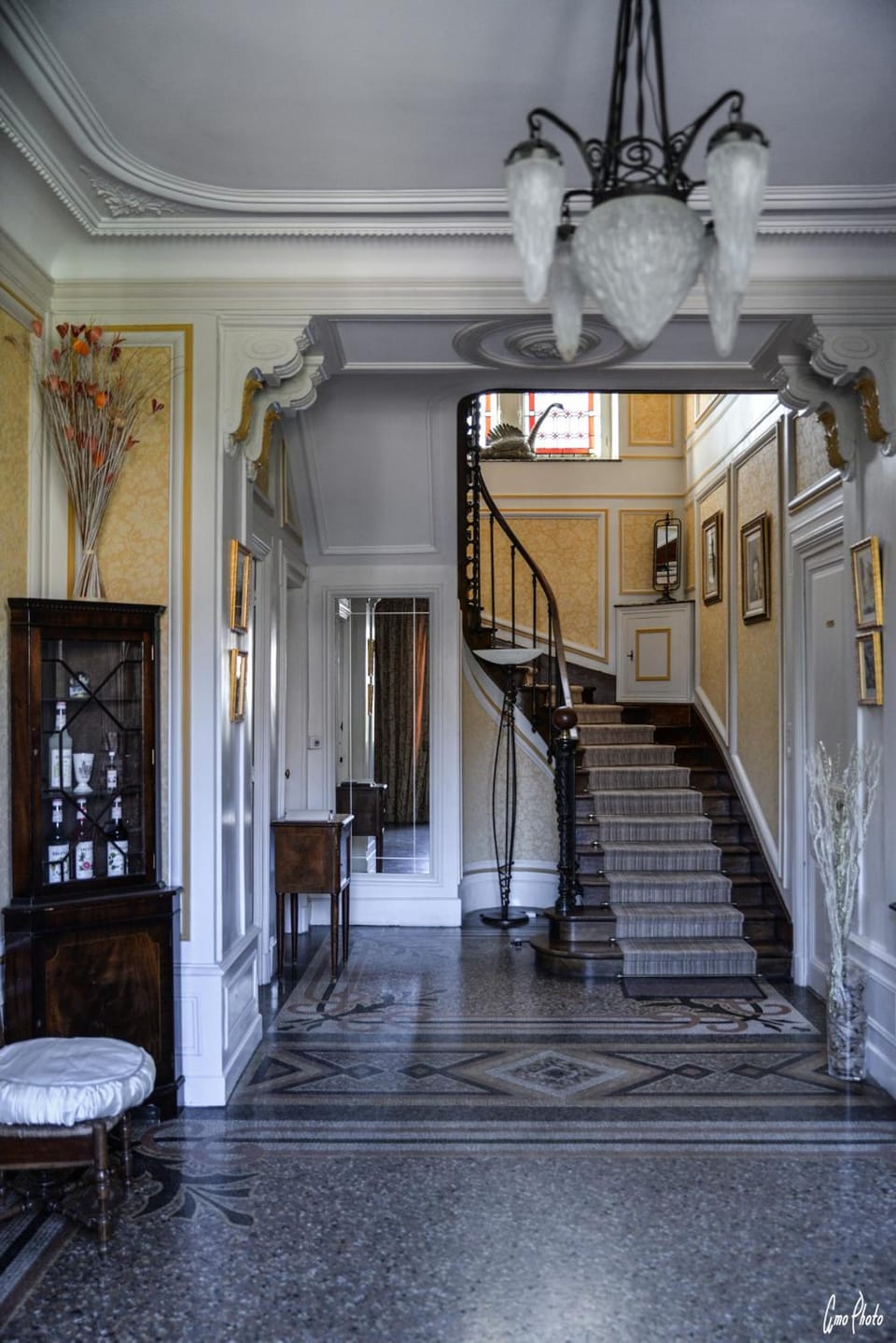 L'Oustal Hotel in Bourges