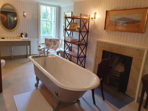 Summergrove House Hotel in Ireland