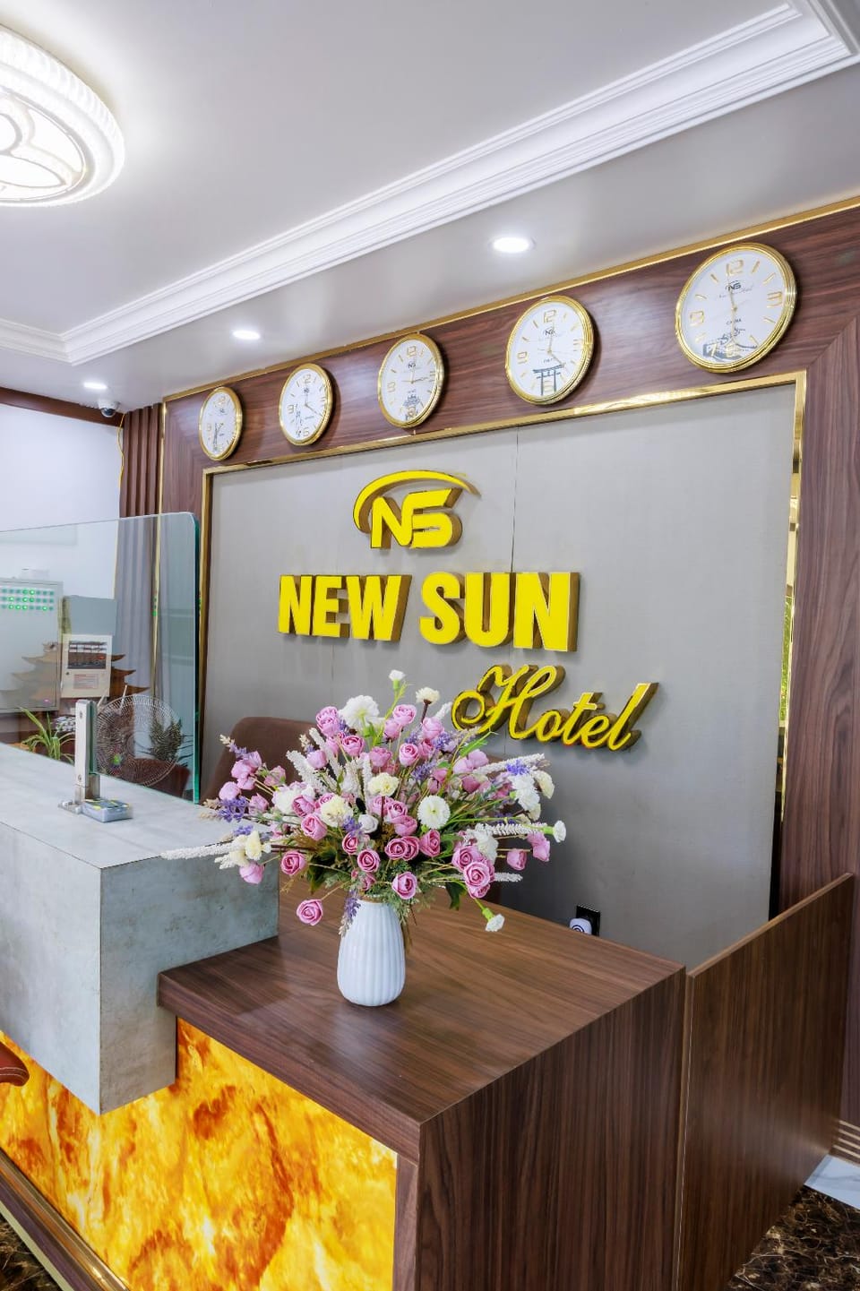 New Sun Móng Cái Hotel Hotel in Vietnam