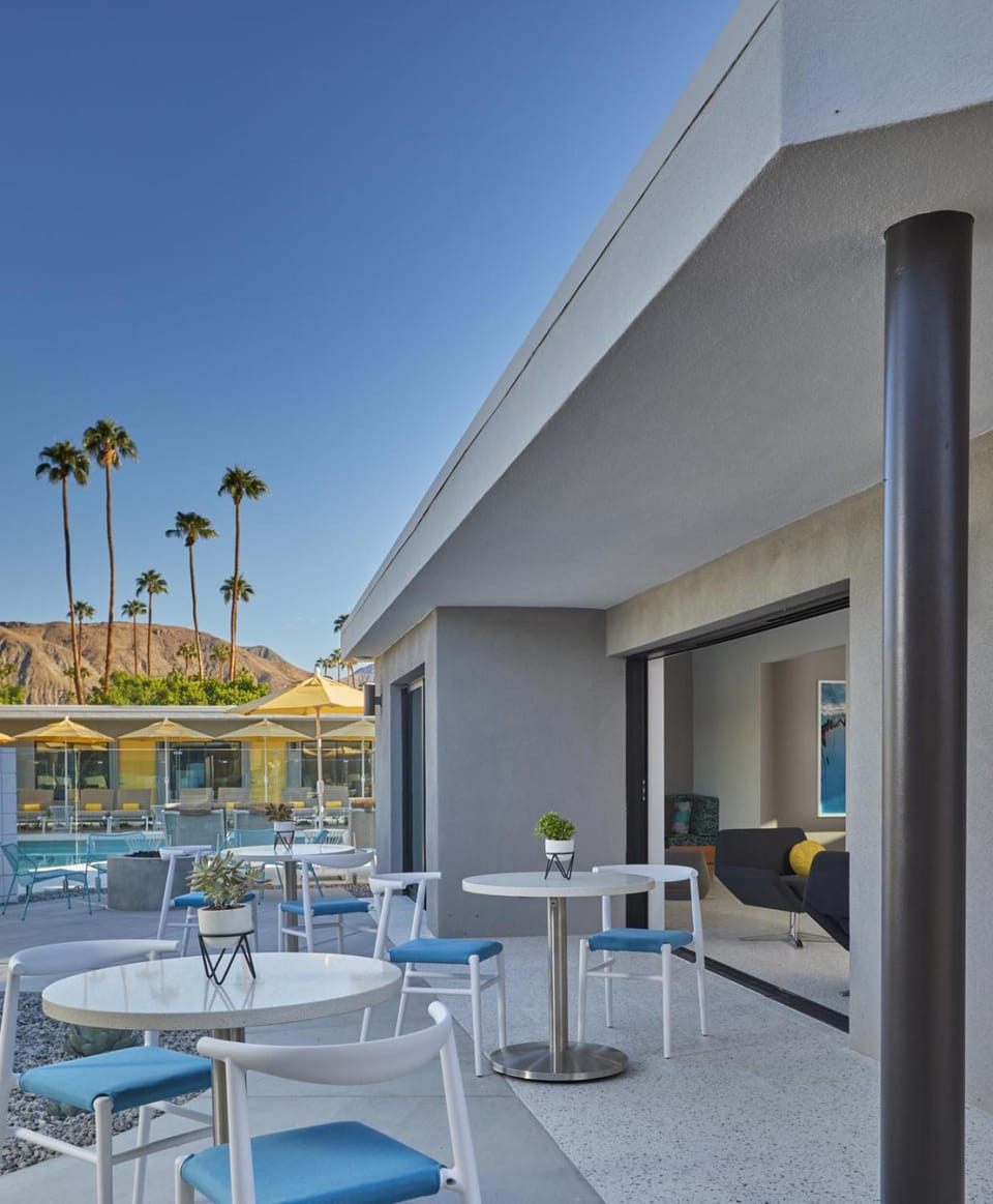 Twin Palms Resort - A Gay Men's Resort Resort in Palm Springs