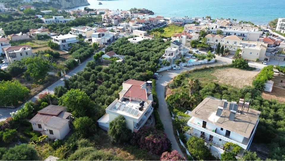 Marianna Apartments Hotel in Almyrida