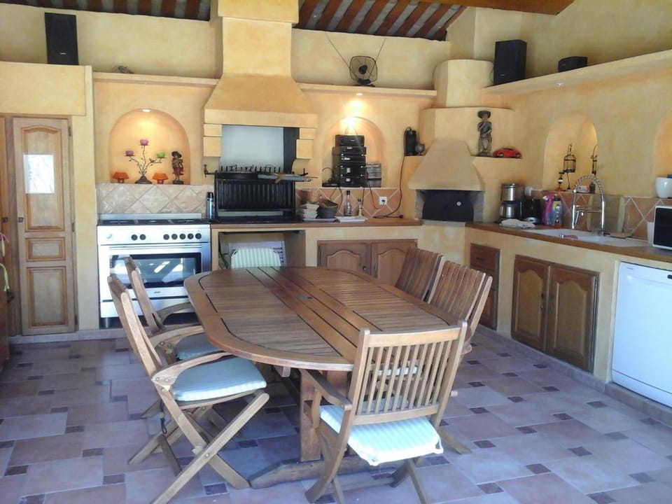 Mas des Lys Hotel in Roquebrune-sur-Argens
