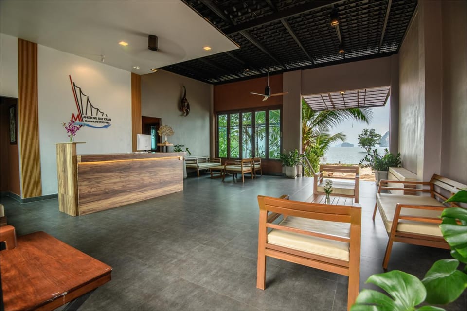 Mangrove Bay Krabi Beachfront Pool Villa Hotel in Krabi Changwat