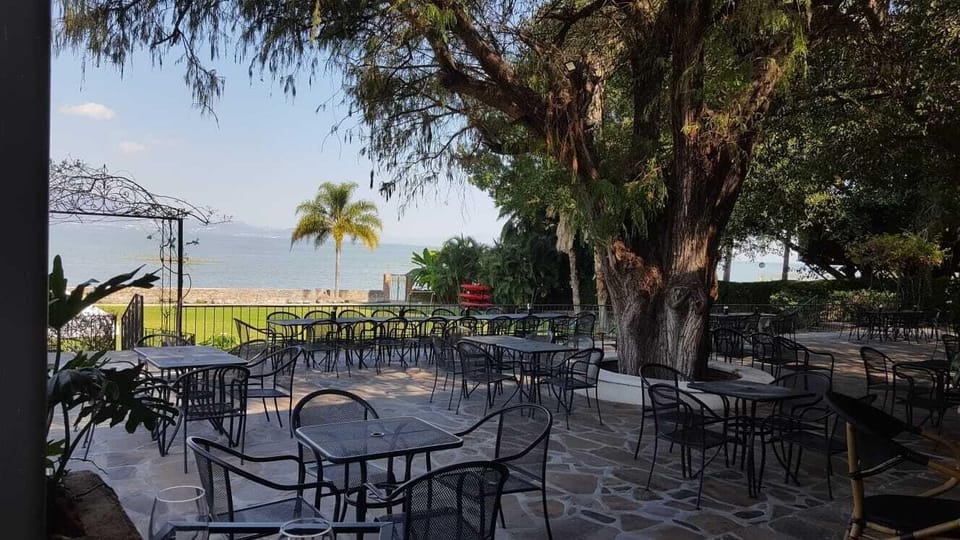 CASA RIVERA DE MORAS Hotel in Chapala