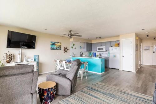 Sand Dollar Haven at Seaside Beach Club Unit 306 Hotel in Seaside