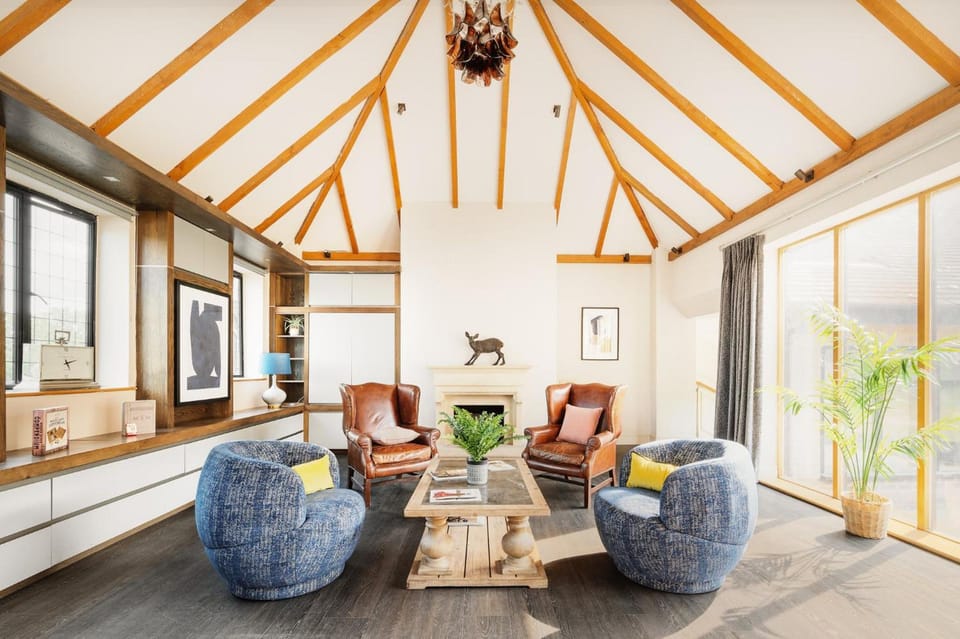 voco Lythe Hill Hotel Spa By IHG Hotel in Borough of Waverley