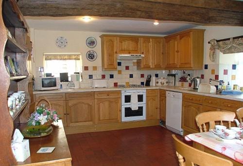 Cotswold Charm Stable Cottage Hotel in Chipping Campden