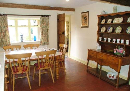 Cotswold Charm Stable Cottage Hotel in Chipping Campden