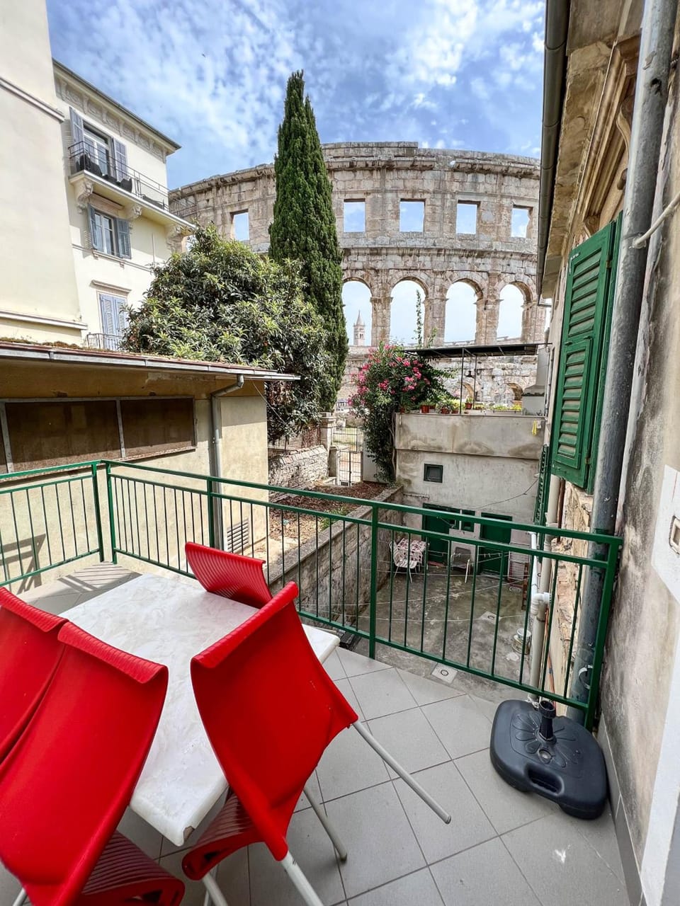 Apartments Arena Hotel in Pula