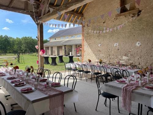 Gite duo a la campagne Les Grandes Maisons SPA HAMMAM acces avec sup Hotel in Centre-Val de Loire