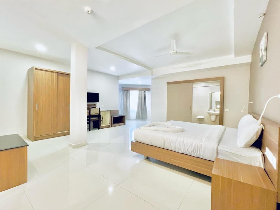Matha Regency Hotel in Kerala