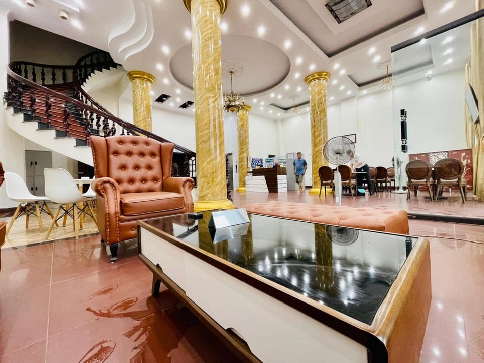 Cao Son Hotel Cam Pha Hotel in Laos