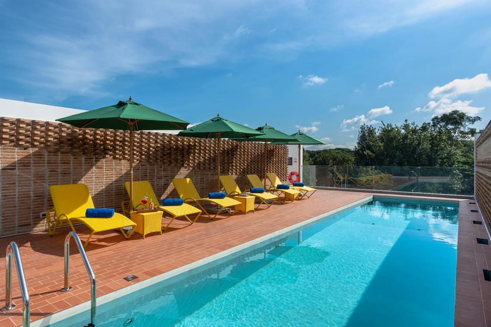 Swimming pool