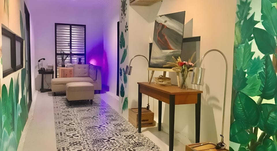 Containers by Eco Hotels Hotel in Tagaytay