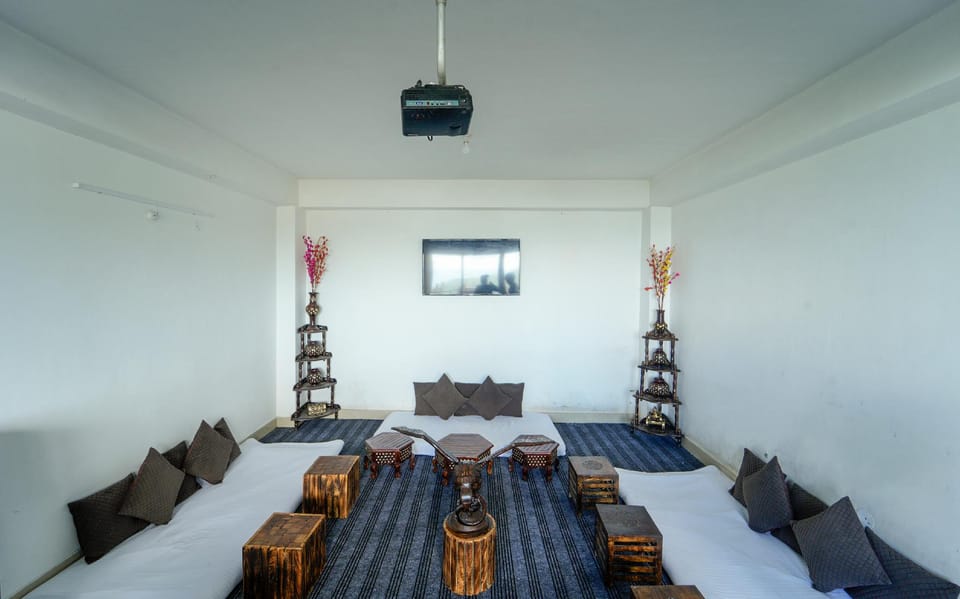 Mont Kufri Resort Hotel in Himachal Pradesh