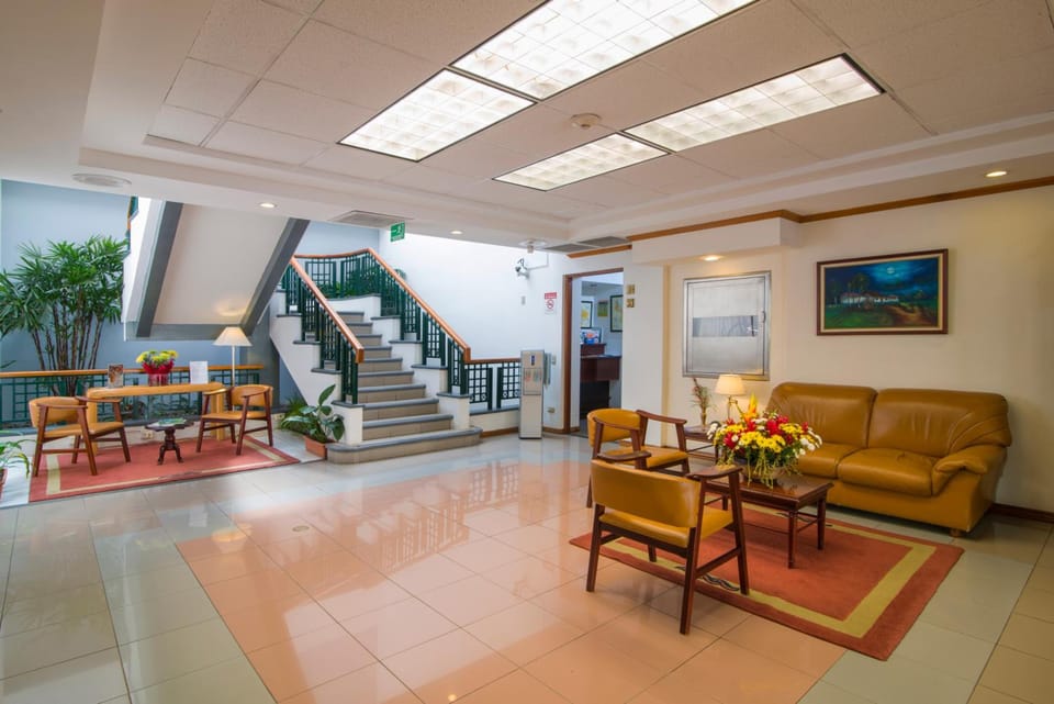 Apartotel & Suites Villas del Rio Hotel in San Jose