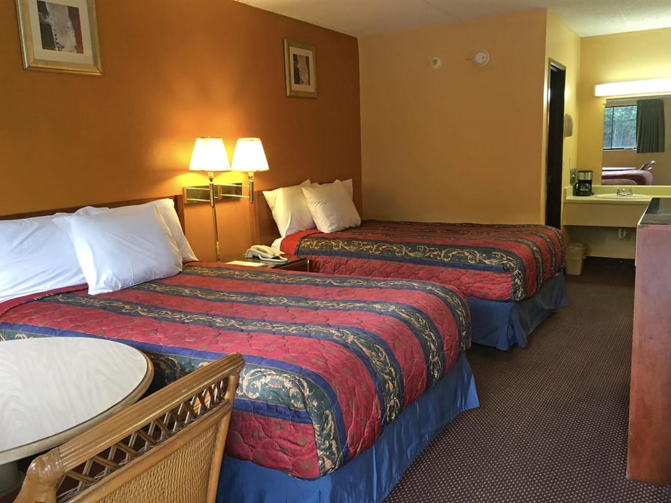 Days Inn by Wyndham York Alabama Hotel in Mississippi