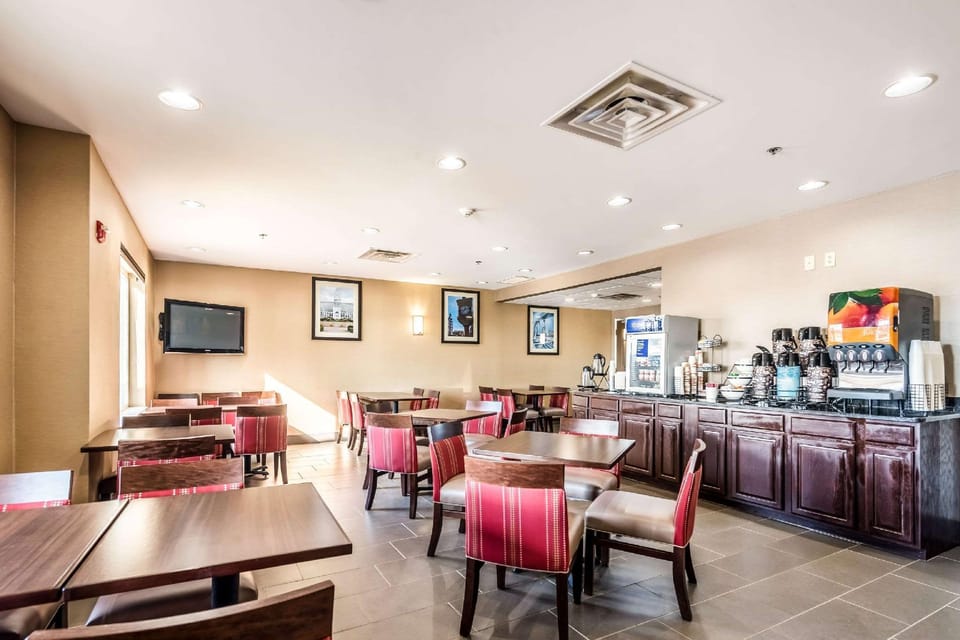 Comfort Inn & Suites Heath - Newark South Hotel in Ohio