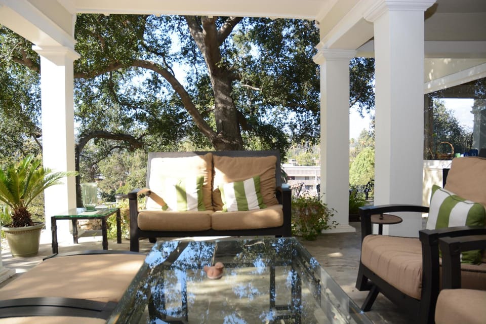 Arroyo Vista Inn Hotel in Highland Park