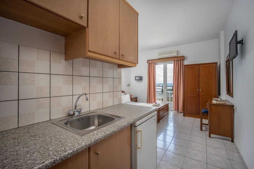 Astir Studios Apartment hotel in Stalida