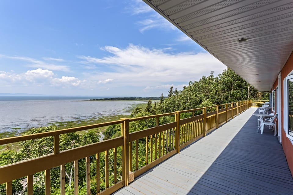 Auberge de L'Anse Inn in Rivière-du-Loup
