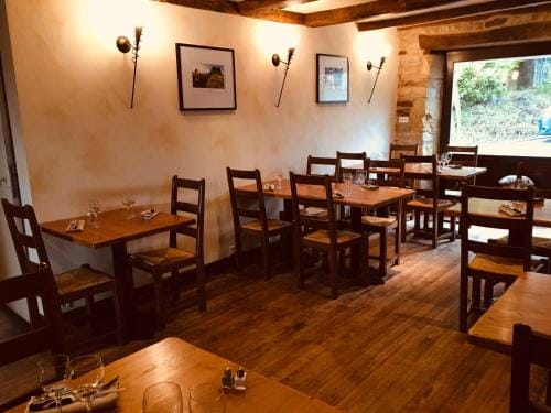 Auberge du Lac Hotel in Auvergne-Rhône-Alpes