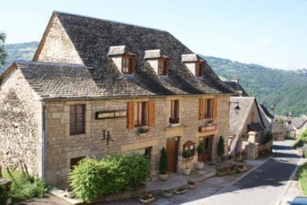 Auberge du Lac Hotel in Auvergne-Rhône-Alpes