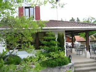 Auberge du Prevoux Hotel in Neuchâtel, Switzerland