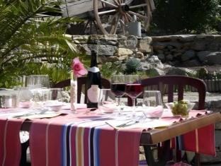 Chambres a la Table du Cure Hotel in Catalonia