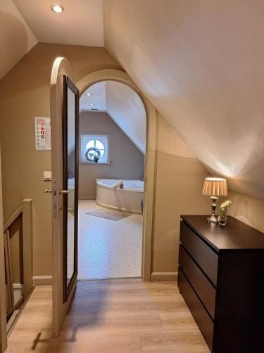 Casa-Cosi, tourist & business suites & flats with reserved parking included, private sauna bookable Hotel in Flanders
