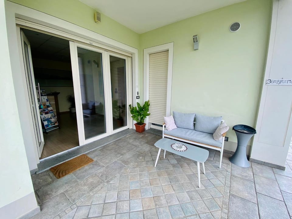 Eremes Rooms & Apartments Hotel in Cuneo