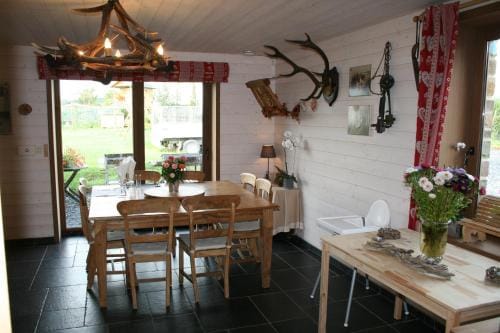Chambres d'Hotes Les Trappeurs silence & nature Hotel in Wallonia, Belgium