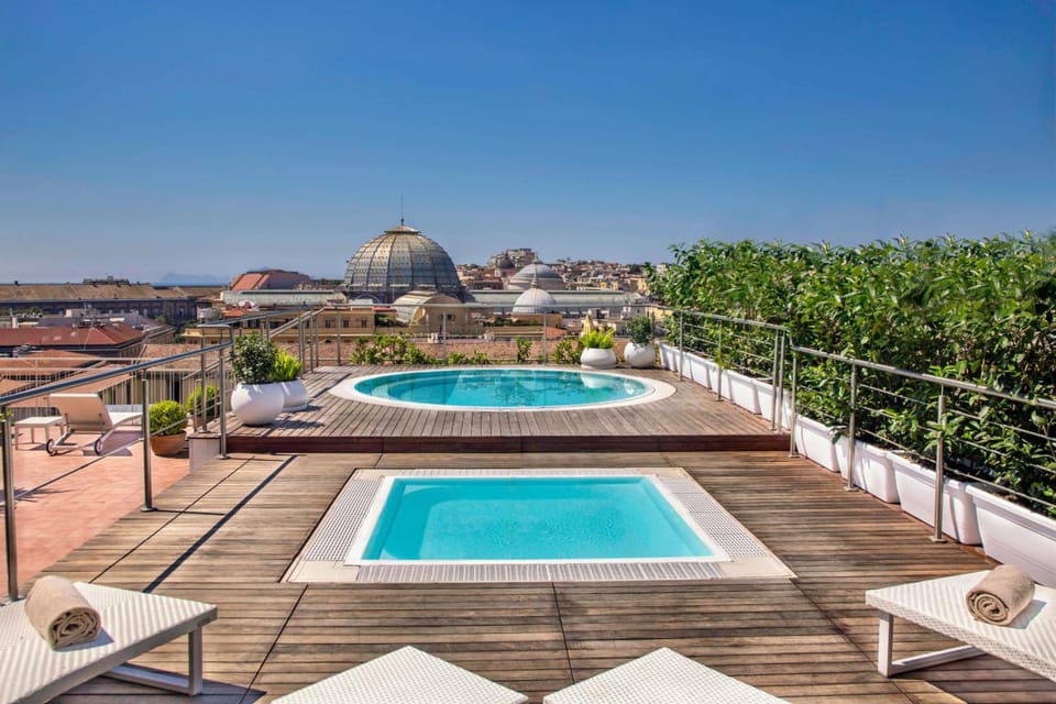 Renaissance Naples Hotel Mediterraneo Hotel in Naples