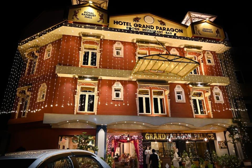 Hotel Paragon Palace Hotel in Himachal Pradesh