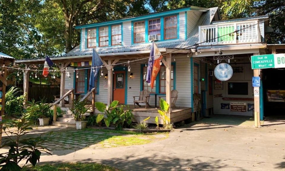 Blue Moon Guest House Hostel in Freetown-Port Rico