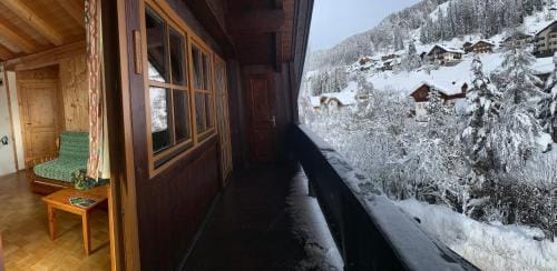 Bachlaufen Haus Hotel in Sexten