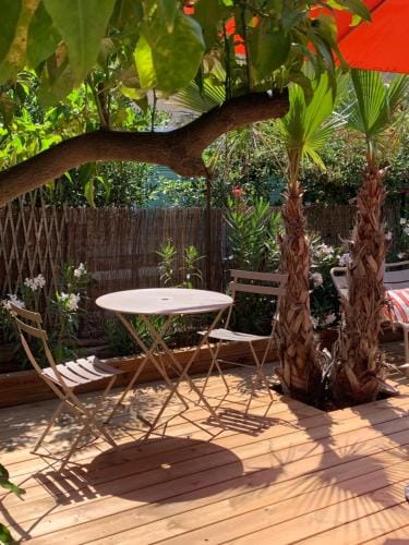La villa des Amandiers Hotel in Hyères