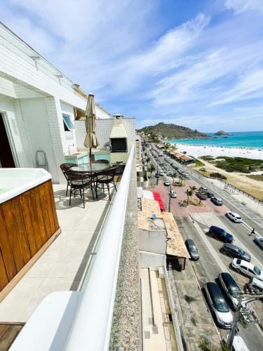Eu Amo Arraial Hospedagem - Cobertura com Jacuzzi Praia Grande Hotel in State of Rio de Janeiro