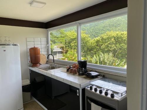 Cantinho na natureza perto das melhores praias Hotel in Niterói