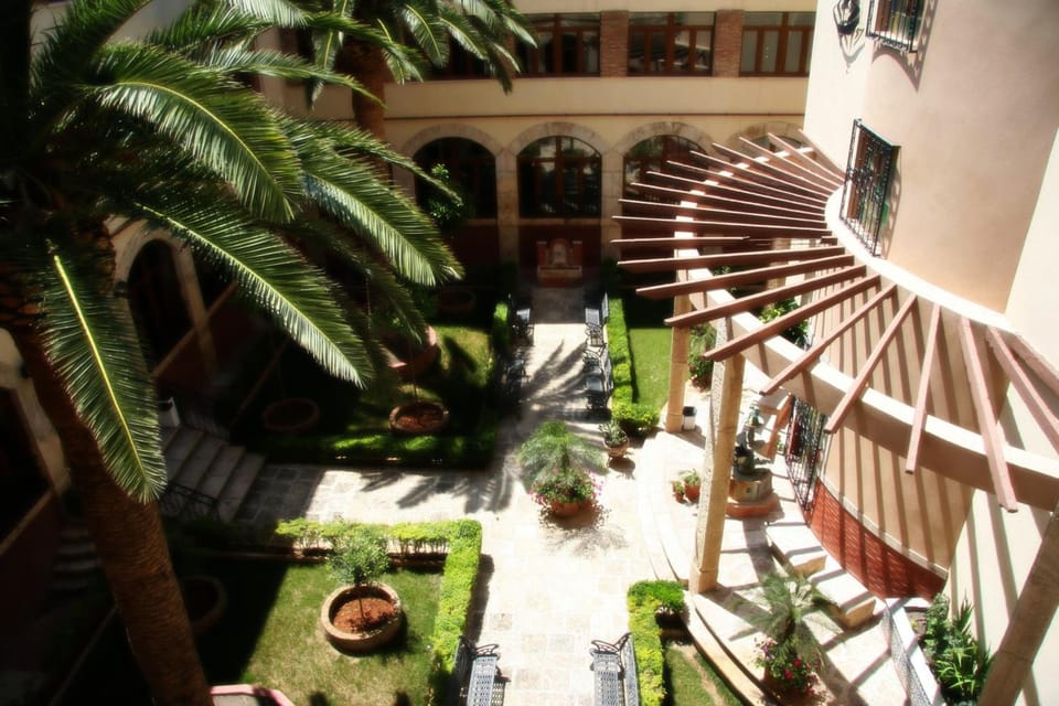 Balneario San Nicolas Hotel in Comarca Metropolitana de Almería