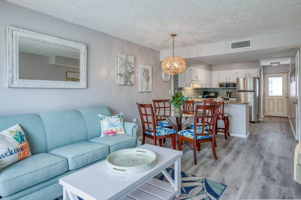 Sandy Shores Hotel in Saint Augustine Beach