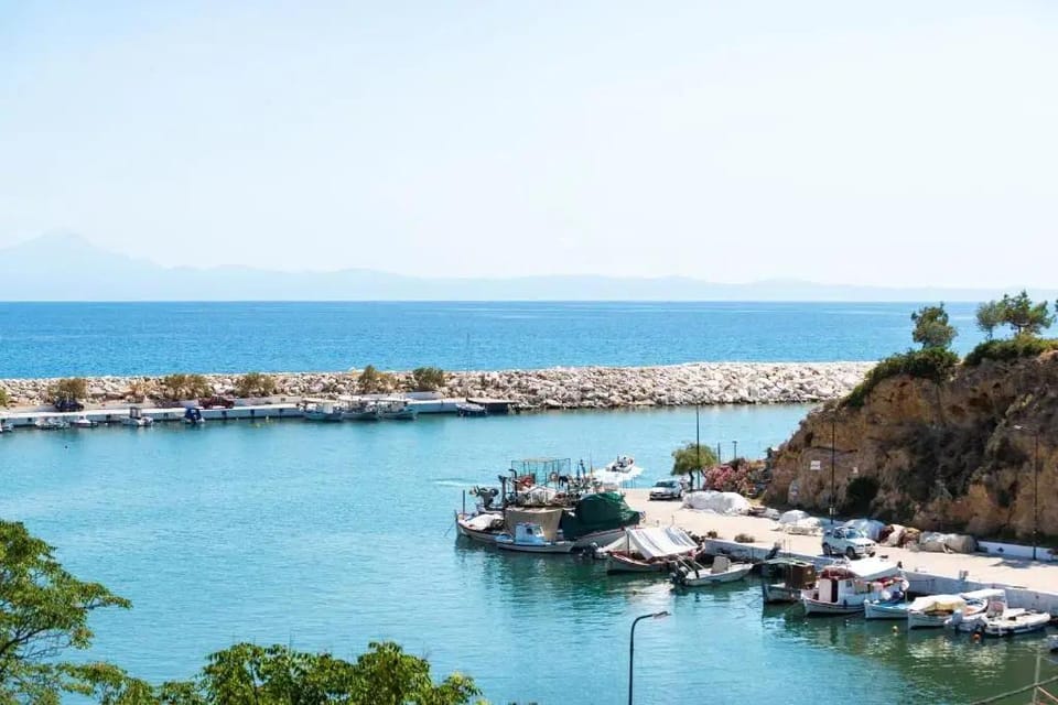 Star Bay Luxury Hotel in Limenaria