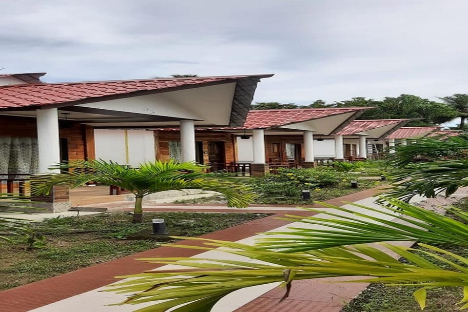 Sandy Ridge Resort Hotel in India