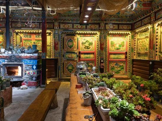 Gandanjisa Inns Hotel in Sichuan